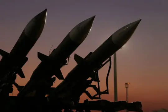 تقارير استخباراتية: روسيا والصين زودتا إيران بمعلومات أقمار صناعية خلال الحرب الأخيرة