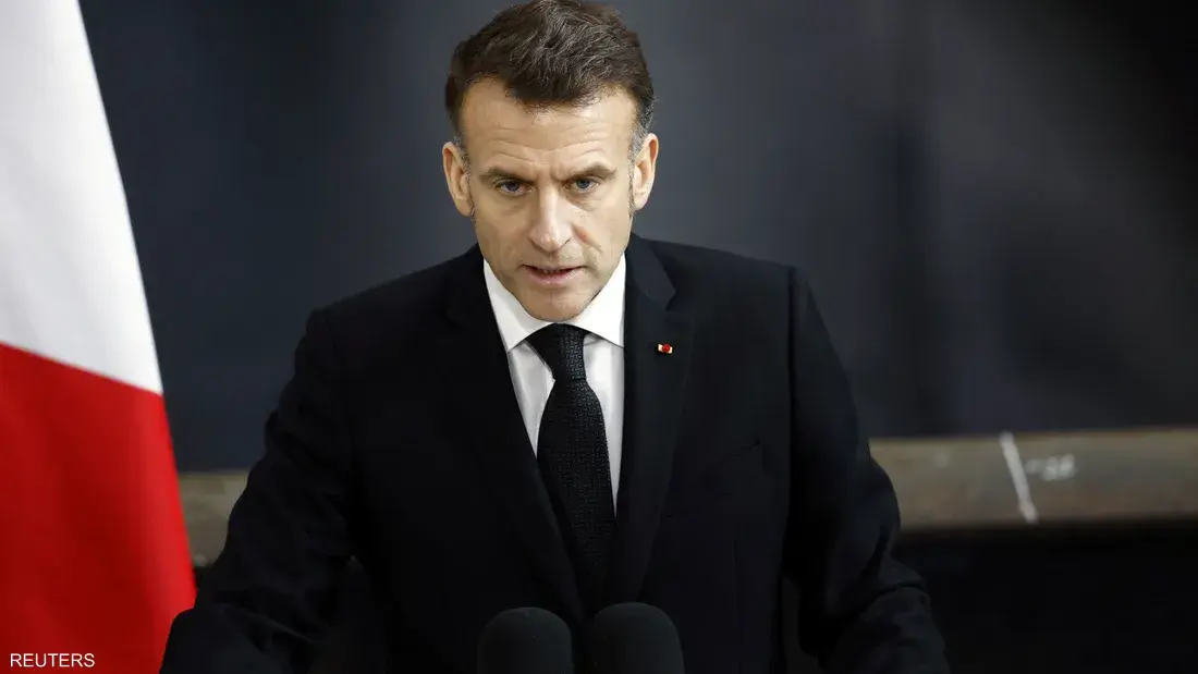 باريس تنشر حاملة مروحيات وحاملة الطائرات شارل ديغول في ظل تصاعد الحرب مع إيران