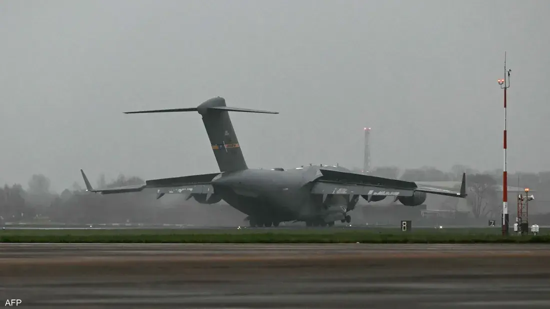 ستارمر يوافق على استخدام قاعدتي فيرفورد ودييغو غارسيا لمواجهة التهديدات الصاروخية الإيرانية