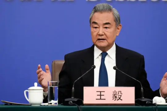 الصين تدعو لوقف الحرب ضد إيران والعودة الفورية إلى المفاوضات