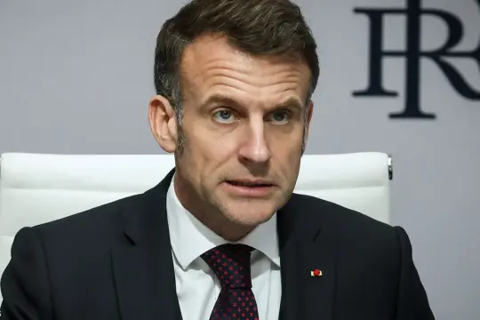 ماكرون يعلن مقتل جندي فرنسي بهجوم مسيّرة في أربيل شمال العراق