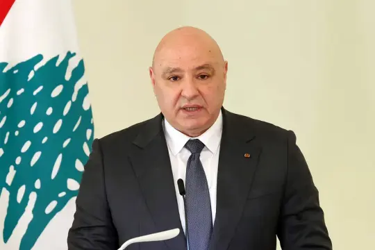 الرئيس اللبناني يؤكد: لا خوف من حرب أهلية وندفع نحو التفاوض لوقف الدمار