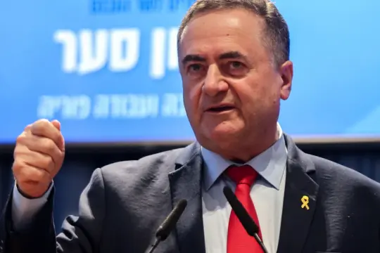 كاتس يعلن مقتل رئيس جهاز استخبارات الحرس الثوري الإيراني ويهدد بملاحقة قادة إيران