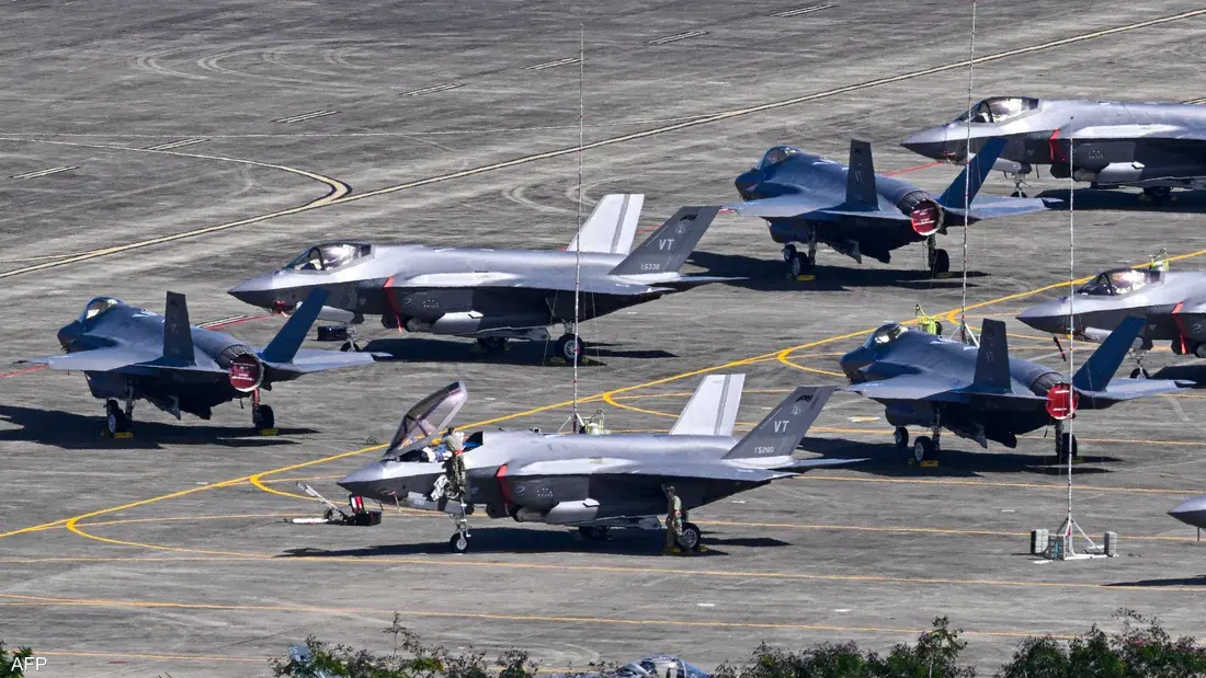 الطلب يأتي في ظل الحرب المشتركة للولايات المتحدة وإسرائيل على إيران، وزيادة ضخمة في الإنفاق الدفاعي