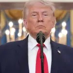 ترامب: إسقاط مقاتلة أميركية لن يؤثر على المفاوضات مع إيران