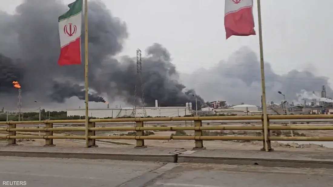 وزير الدفاع يسرائيل كاتس يصف العمليات بـ "زلزال الطاقة" ويؤكد أنها تستهدف "آلة المال" التي تمول الأنشطة العسكرية الإيرانية