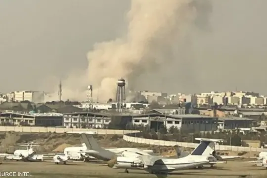 الجيش الإسرائيلي ينفذ غارات ليلية على ثلاثة مطارات في طهران ويستهدف طائرات إيرانية