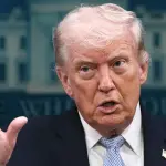 ترامب يهدد إيران بتدمير الجسور ومحطات الطاقة حال عدم التوصل لاتفاق