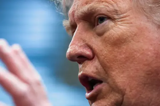 ترامب: ما يجري قد يمهد لـ"عصر ذهبي في الشرق الأوسط"