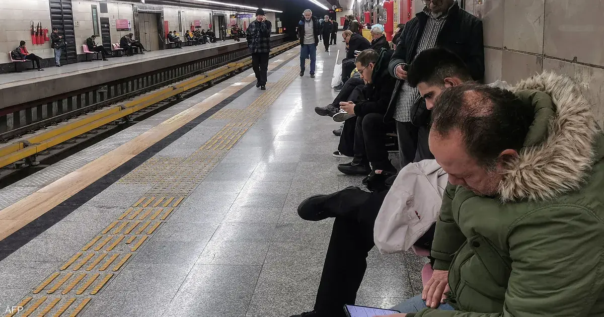 الجيش الإسرائيلي يستهدف السكك الحديدية والبنية التحتية في طهران ومدن إيرانية أخرى