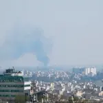 تجدد الهجمات الإيرانية على دول الخليج رغم هدنة ترامب: صواريخ وطائرات مسيّرة تستهدف البنية التحتية