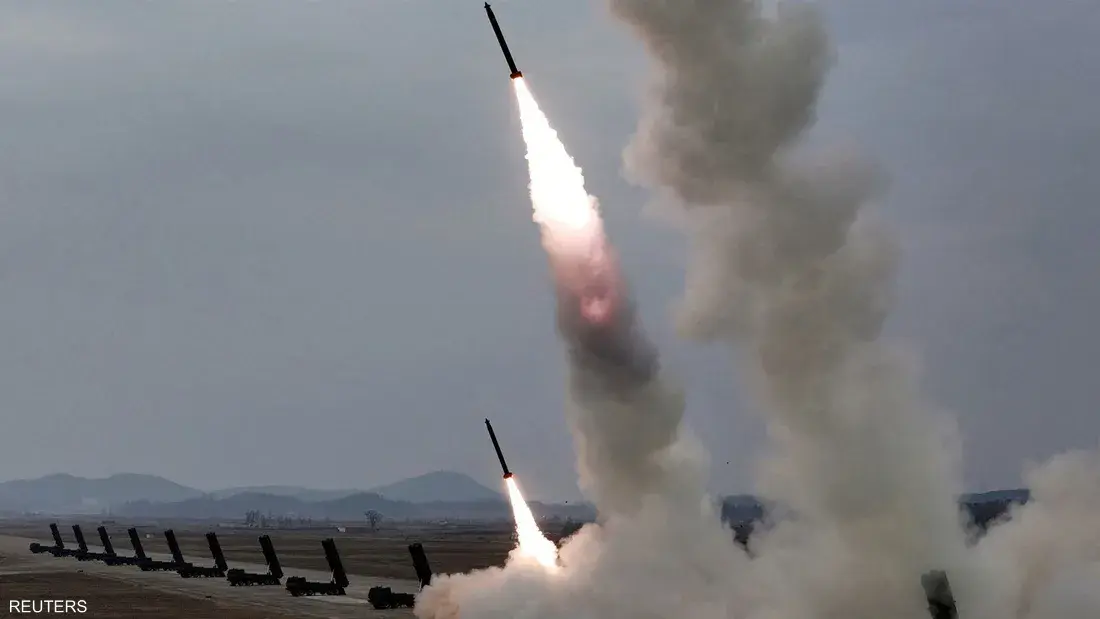 إطلاق صواريخ باليستية قصيرة المدى ونظام أسلحة كهرومغناطيسي يثير قلق كوريا الجنوبية واليابان