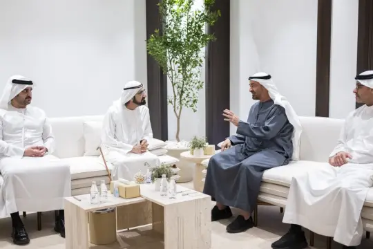 محمد بن زايد ومحمد بن راشد يؤكدان قوة الإمارات في مواجهة التحديات وتعزيز أمنها الوطني