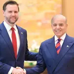 شهباز شريف يلتقي جيه دي فانس في إسلام آباد بالتزامن مع محادثات إيران وأميركا