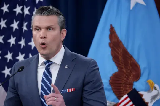 هيغسيث: مستعدون لاستئناف القتال إذا لم تبرم إيران اتفاقا