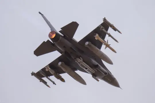 رويترز: تأخر شحنات أسلحة أميركية لأوروبا بسبب استنزاف المخزونات في حرب إيران