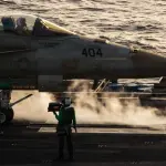 ديمقراطيون في الكونغرس يدرسون “تصويتًا يوميًا” لفرض قيود على صلاحيات حرب إيران