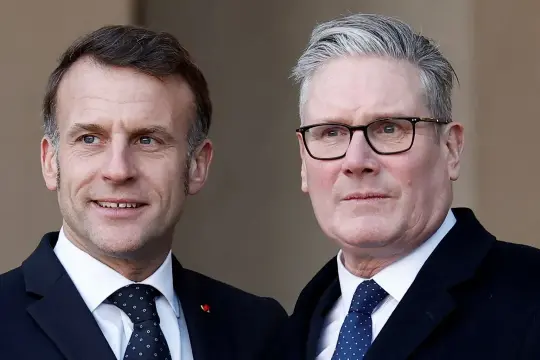 باريس تجمع عشرات الدول لبحث إعادة فتح مضيق هرمز وسط غياب أميركي وتوترات إقليمية