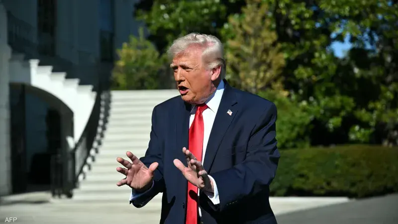 إعادة فتح الممر البحري الحيوي بالتزامن مع وقف إطلاق النار في المنطقة وترحيب أميركي بالتطورات