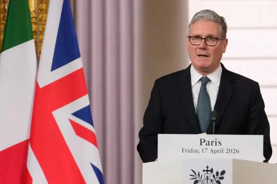 ستارمر: أكثر من 12 دولة مستعدة للمشاركة في قوة دولية لتأمين مضيق هرمز