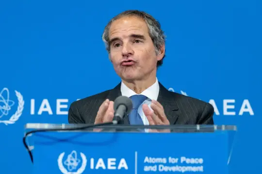 غروسي: أي اتفاق نووي مع إيران دون رقابة الوكالة الدولية “وهم بلا قيمة”