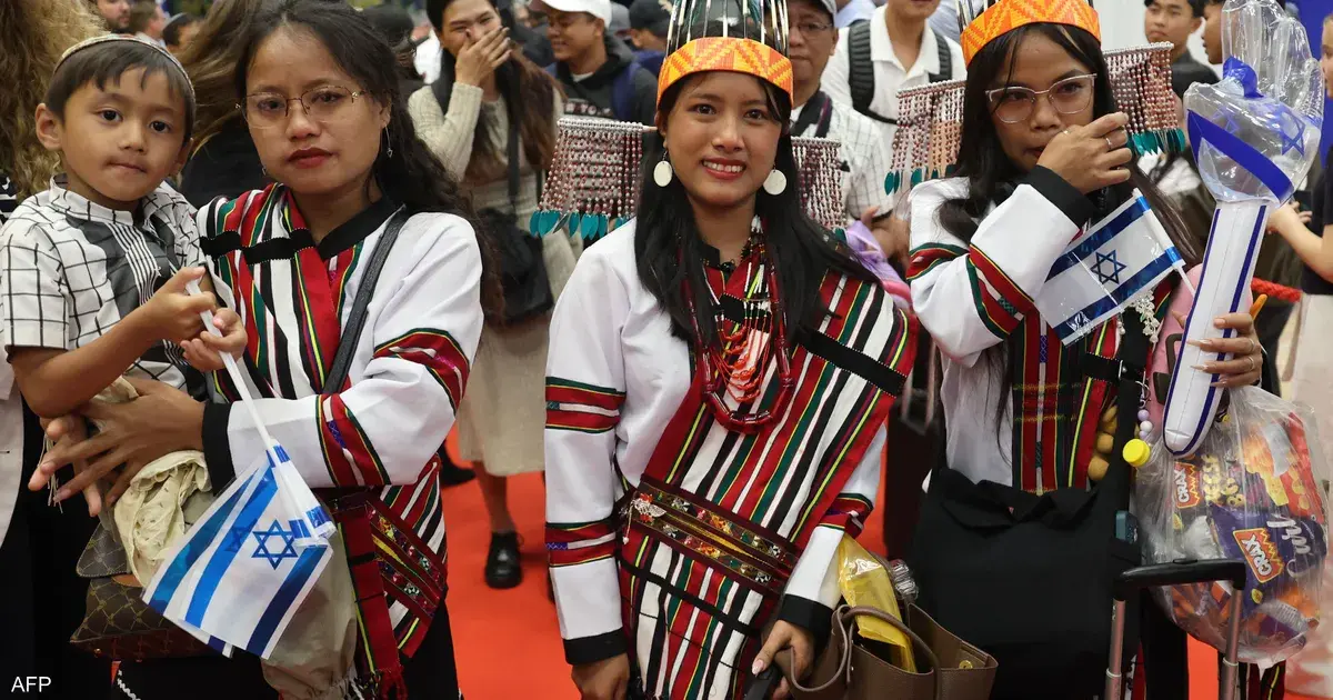 عملية “أجنحة الفجر” تنطلق بدعم حكومي ووكالات يهودية وسط أهداف لدمج المهاجرين وتعزيز الاستيطان البشري