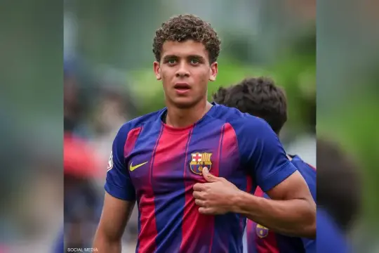 برشلونة يتوج بلقب دوري الشباب تحت 19 عاماً برباعية تاريخية و”هاتريك” للمصري حمزة عبد الكريم