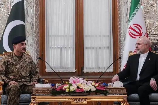 إيران ترد على مقترح أميركي لإنهاء الحرب وتؤكد استمرار التواصل عبر وساطة باكستانية