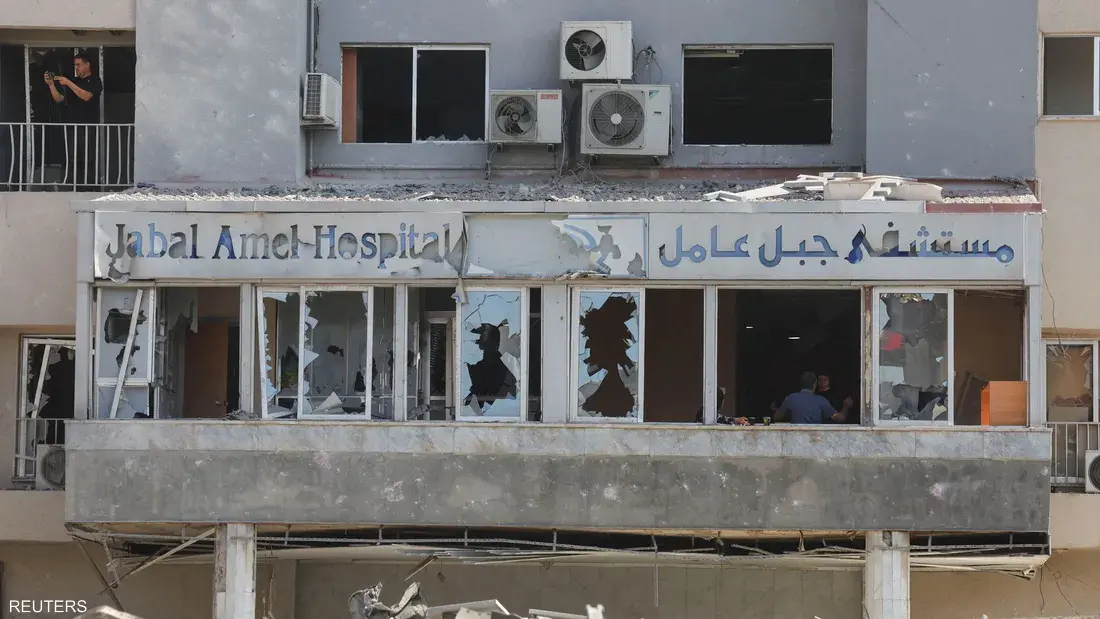 وزارة الصحة اللبنانية: استهداف محيط مستشفى جبل عامل في صور يوقع خسائر بشرية كبيرة وأضراراً جسيمة بالمرافق الطبية
