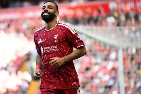 طرابزون سبور يعلن التوصل إلى اتفاق مع محمد صلاح لضمه بعقد لمدة عامين