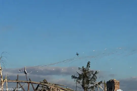 روسيا: إسقاط نحو 140 مسيرة أوكرانية خلال الليل وتصعيد متبادل على جبهات الحرب
