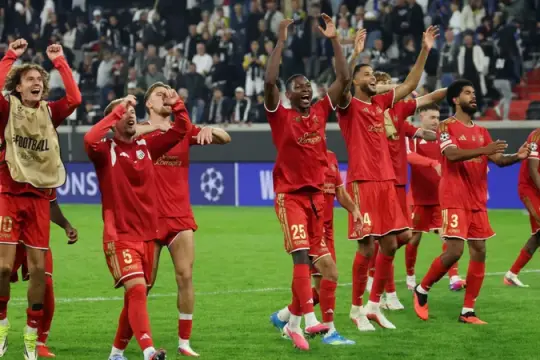 ريمونتادا تاريخية.. لاسك النمساوي يقلب الطاولة على سيلتيك بخماسية ويتأهل لدوري أبطال أوروبا