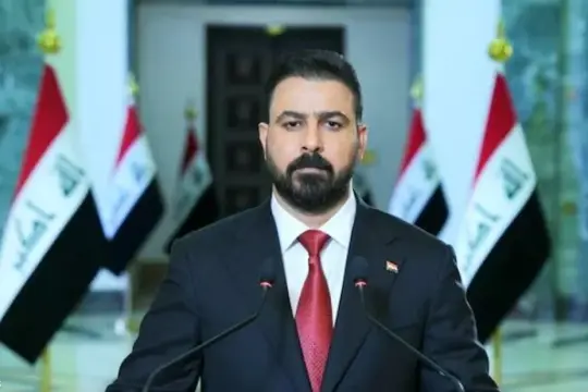 الزيدي يرحب بتوحيد قوات البيشمركة ويشيد بتعزيز القرار الدفاعي العراقي