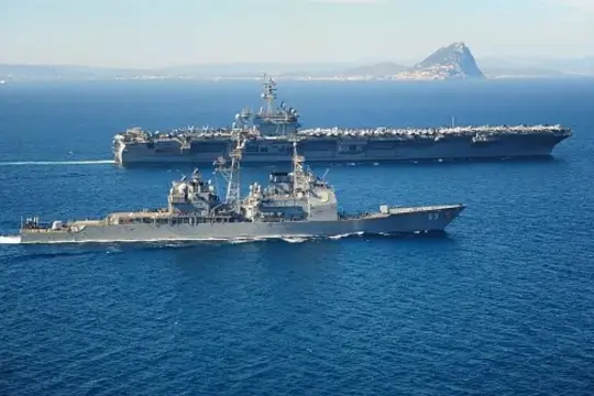 سينتكوم تعلن بدء إزالة الألغام من مضيق هرمز وإنشاء ممر ملاحي آمن