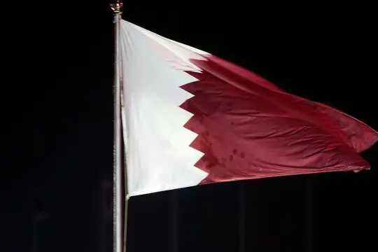 وزارة الداخلية القطرية تعلن وفاة 6 من ركاب المروحية المنكوبة