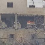 الاحتلال يفجر منزل الأسير عزمي أبو هليل في دورا جنوب الخليل