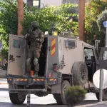 تصعيد الاحتلال في الضفة الغربية: إصابات واعتقالات وفرض قيود واسعة