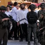 مسؤول إسرائيلي: ما يصل إلى 45% من نشاط الجيش بالضفة مخصص لمواجهة جرائم المستوطنين