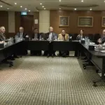 بدء عمل اللجنة الوطنية الفلسطينية لإدارة قطاع غزة برئاسة علي شعث من القاهرة