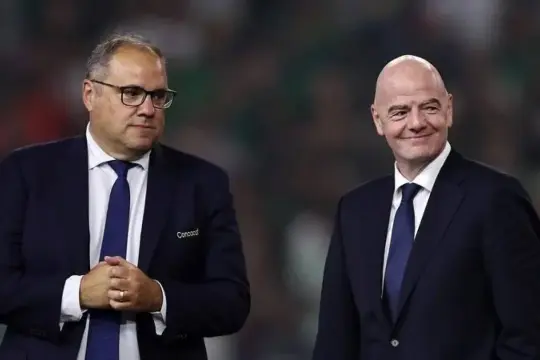 نائب رئيس فيفا: قرار مشاركة إسرائيل بيد الاتحاد الأوروبي لكرة القدم