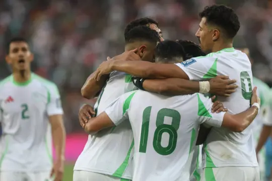 الجزائر تنهي التصفيات بانتصار مثير على أوغندا وتؤكد تأهلها إلى مونديال 2026