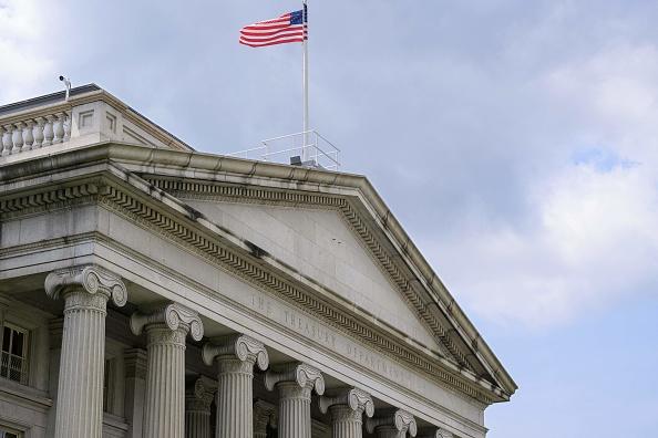 وزارة الخزانة الأميركية تتهم هذه المنظمات بتمويل الجناح العسكري لحماس وتعريض الفلسطينيين للخطر