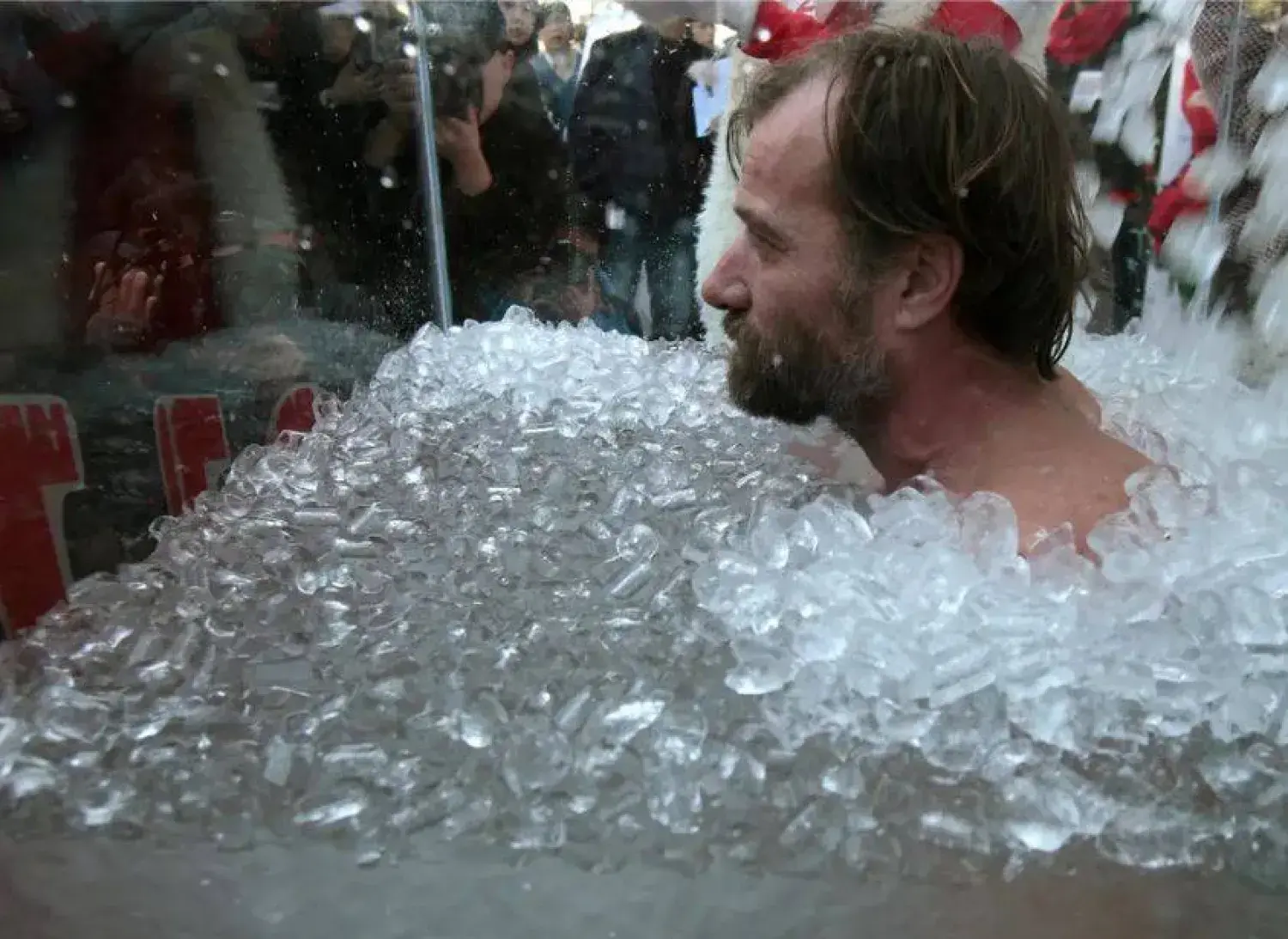 خبراء الصحة يؤكدون أن الطريقتين تعززان المزاج وتقللان الالتهاب وتساعدان على التعافي بطرق مختلفة