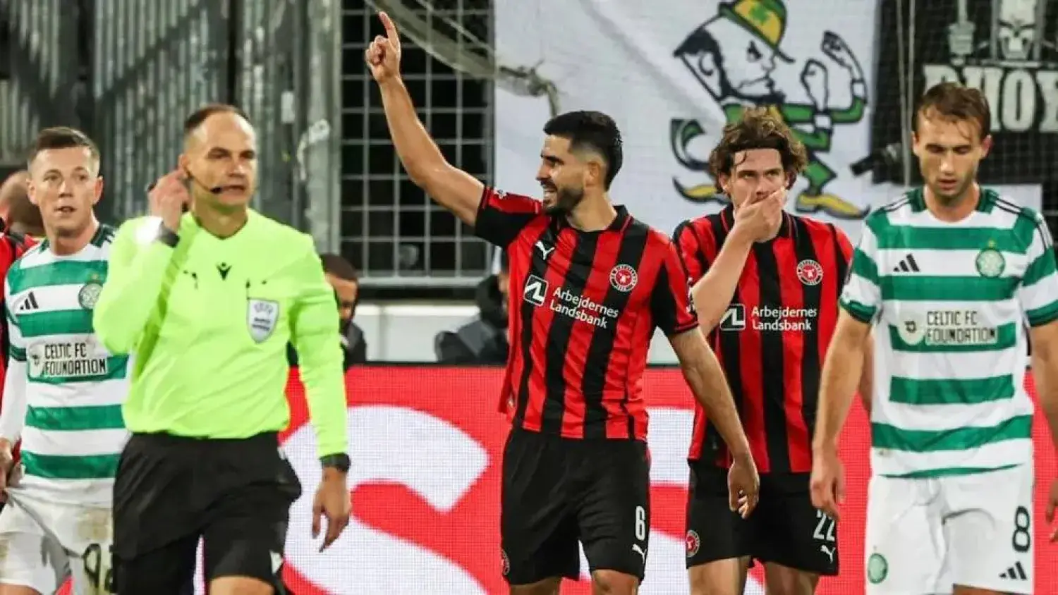 الفريق الدنماركي يهزم سلتيك الأسكتلندي 3-1 ويعتلي صدارة المجموعة الموحدة بالعلامة الكاملة