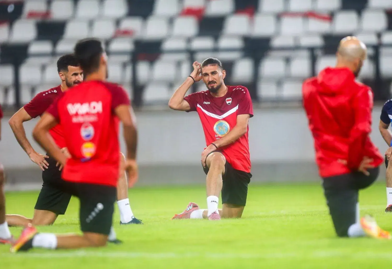 غيابات وإصابات تقلق قائمة «أسود الرافدين» قبل لقاء الذهاب في أبوظبي والإياب في البصرة