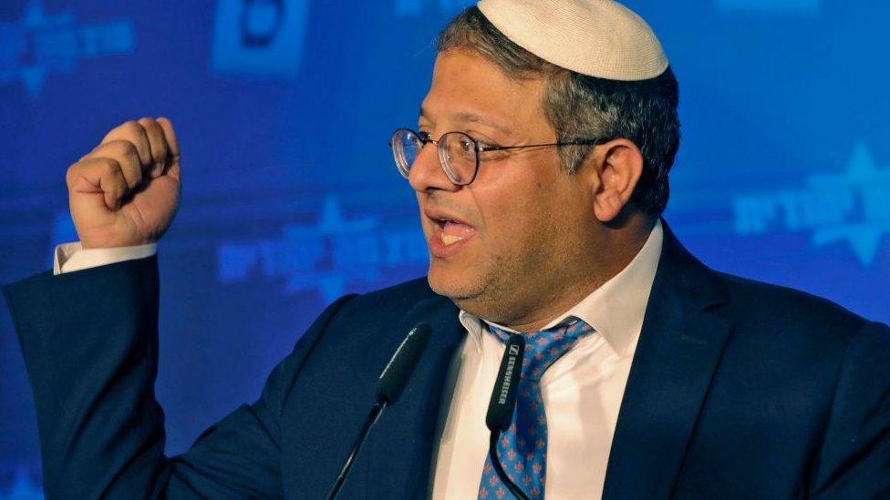 وزير الأمن القومي يدعو لاستئناف القتال ويصف حماس بـ«منظمة إرهابية يجب إبادة وجودها»، فيما تردّ إسرائيل بضربات جوية رداً على إطلاق نار من رفح