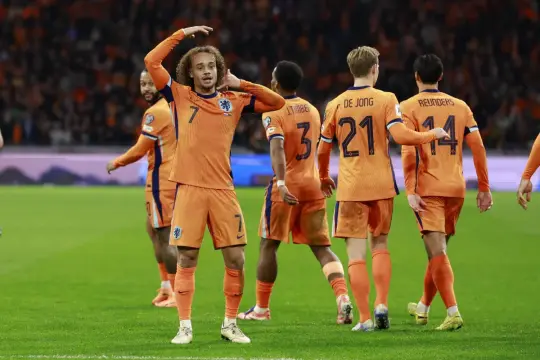 هولندا تكتسح ليتوانيا برباعية وتحسم تأهلها إلى مونديال 2026