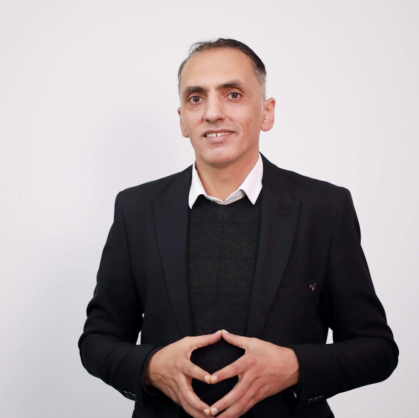 د. طلال أبو ركبة .. باحث وأكاديمي فلسطيني