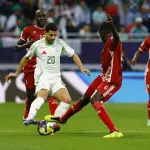 تعادل سلبي بين الجزائر والسودان في افتتاح مباريات المجموعة الرابعة بكأس العرب
