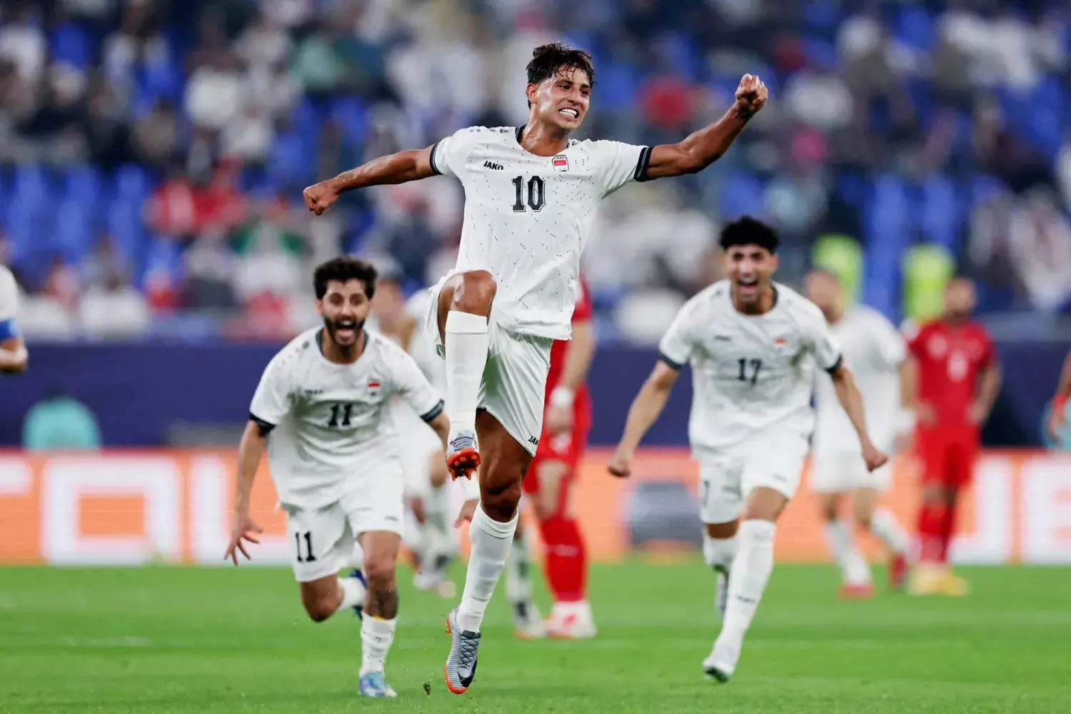 أسود الرافدين يحققون العلامة الكاملة بثنائية مهند علي وأمجد عطوان